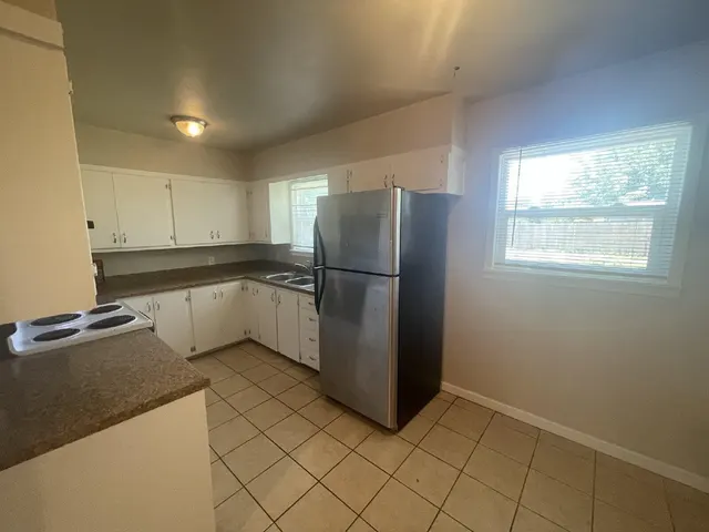 Photo 7 — 4509 36th Street, Lubbock, TX 79414