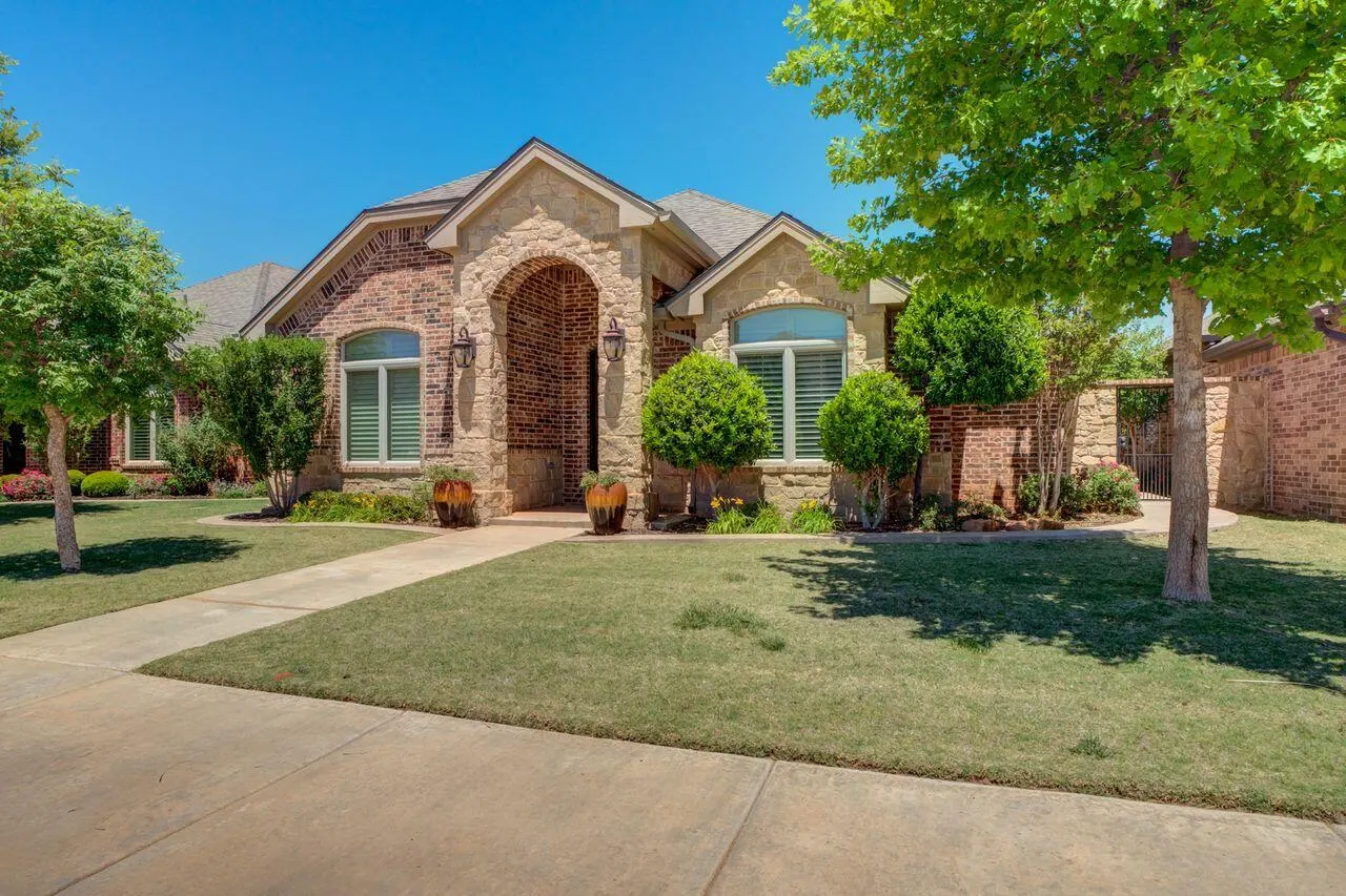 Photo 2 — 11813 Troy Avenue, Lubbock, TX 79424