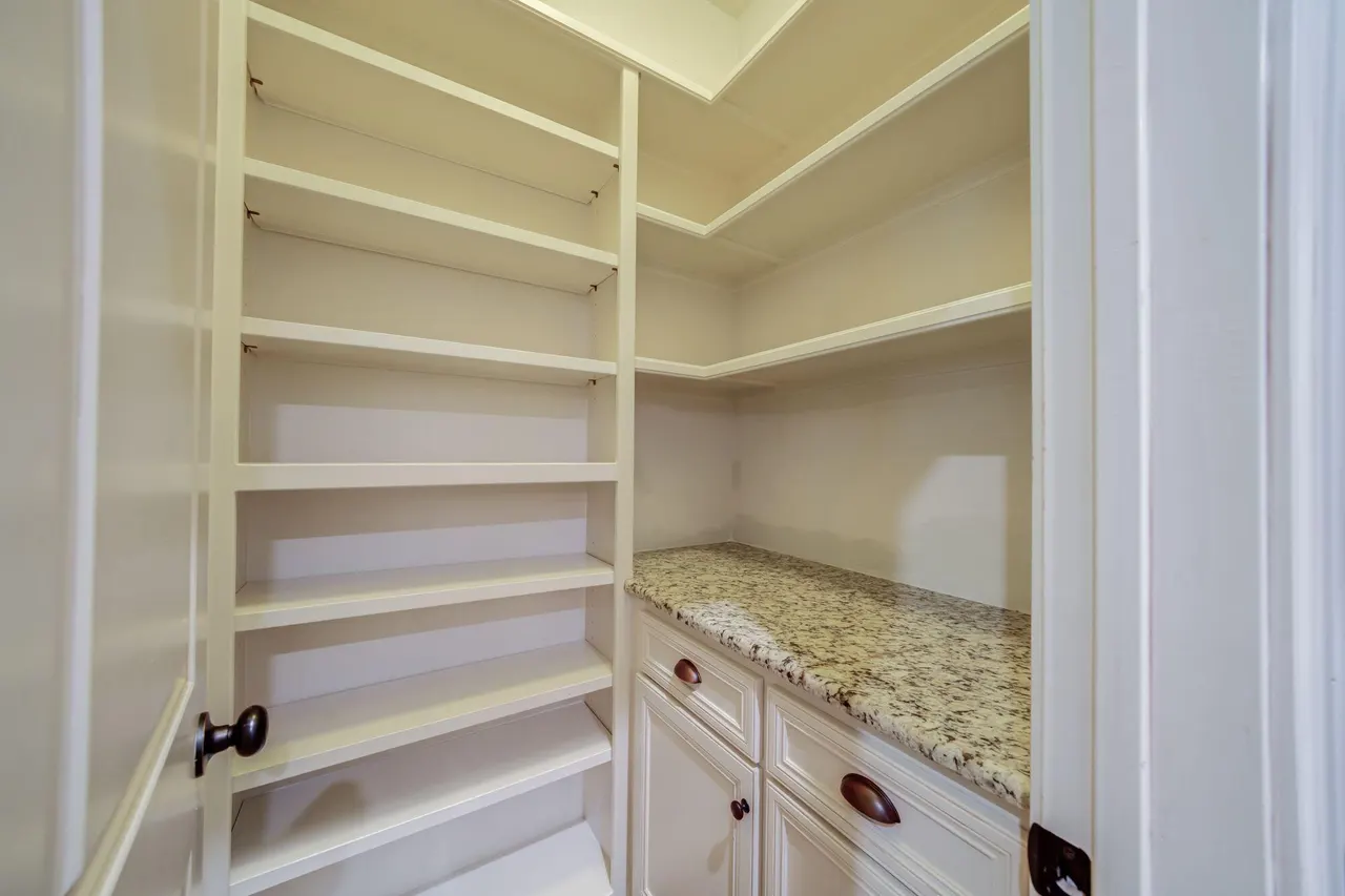 Photo 11 — 11813 Troy Avenue, Lubbock, TX 79424