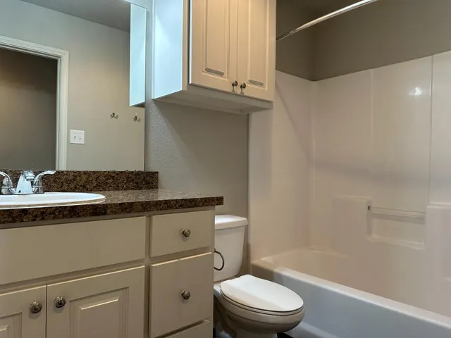 Photo 6 — 2701 113th Street, Lubbock, TX 79423