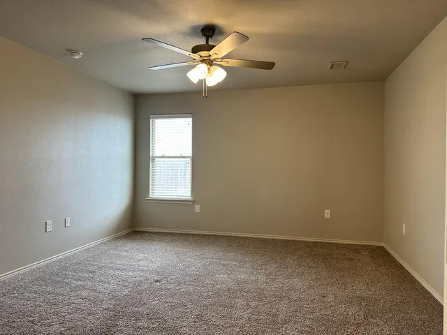 Photo 8 — 2701 113th Street, Lubbock, TX 79423