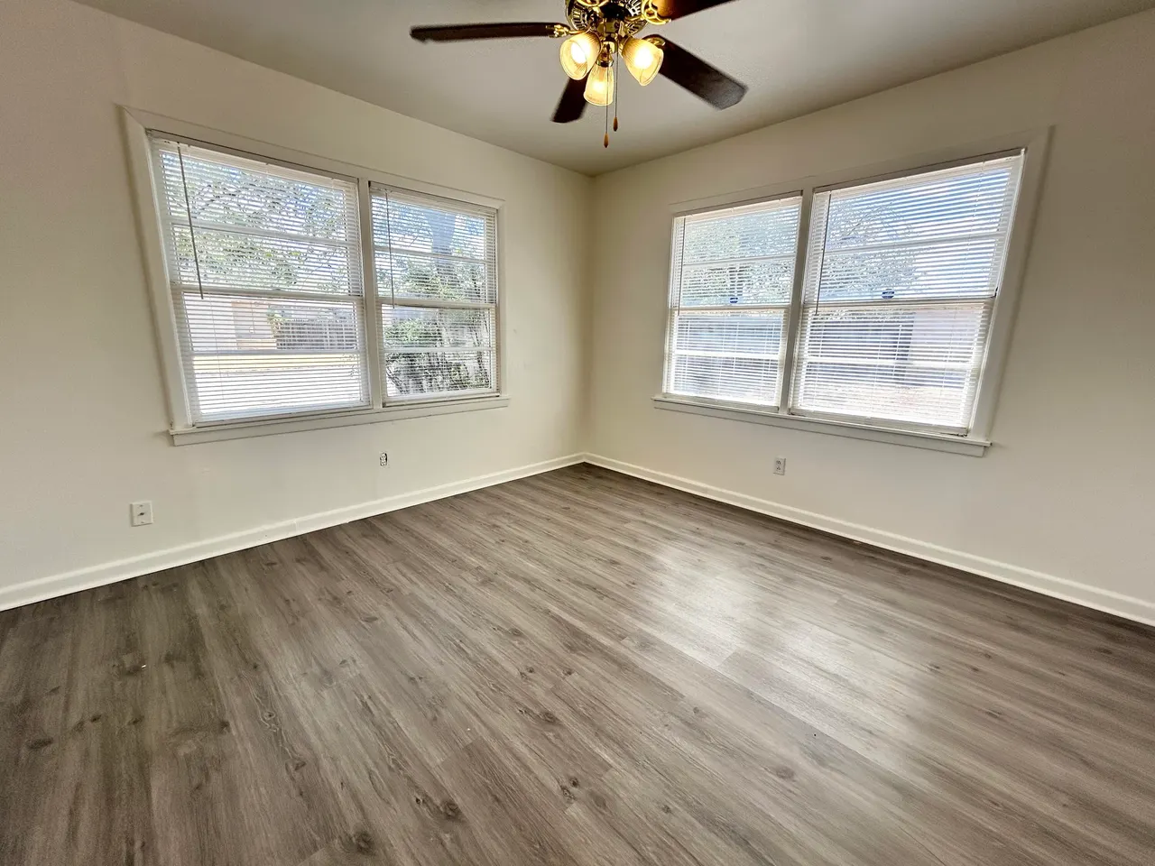 Photo 7 — 4301 32nd Street Front, Lubbock, TX 79410