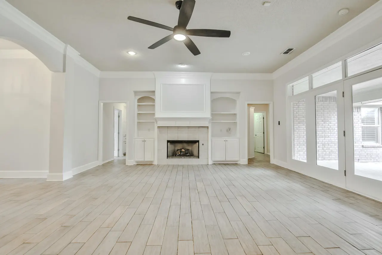 Photo 7 — 10604 Troy Avenue, Lubbock, TX 79424