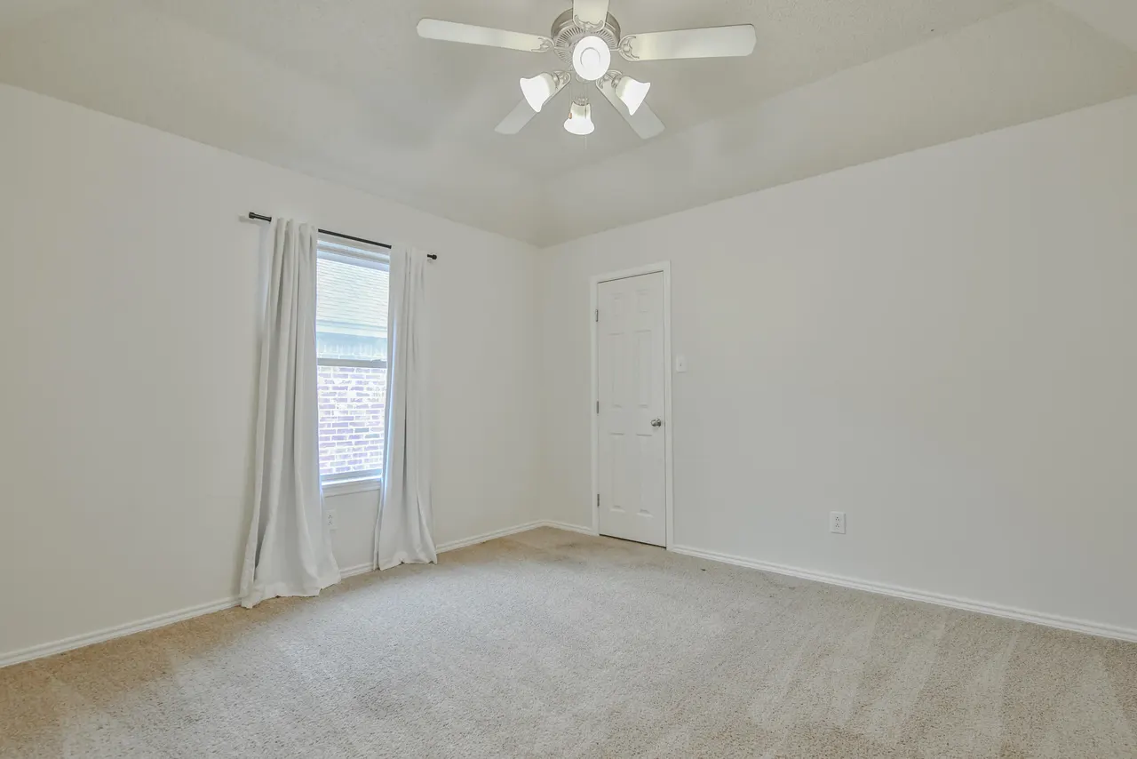 Photo 21 — 10604 Troy Avenue, Lubbock, TX 79424