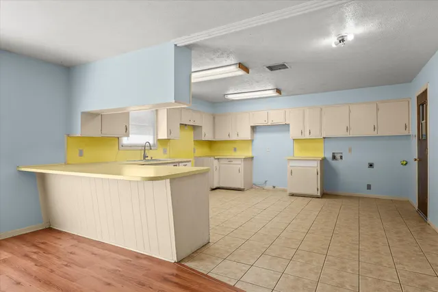 Photo 7 — 4319 48th Street, Lubbock, TX 79413