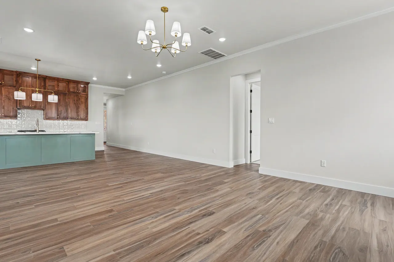 Photo 9 — 1101 N 6th Street, Wolfforth, TX 79382
