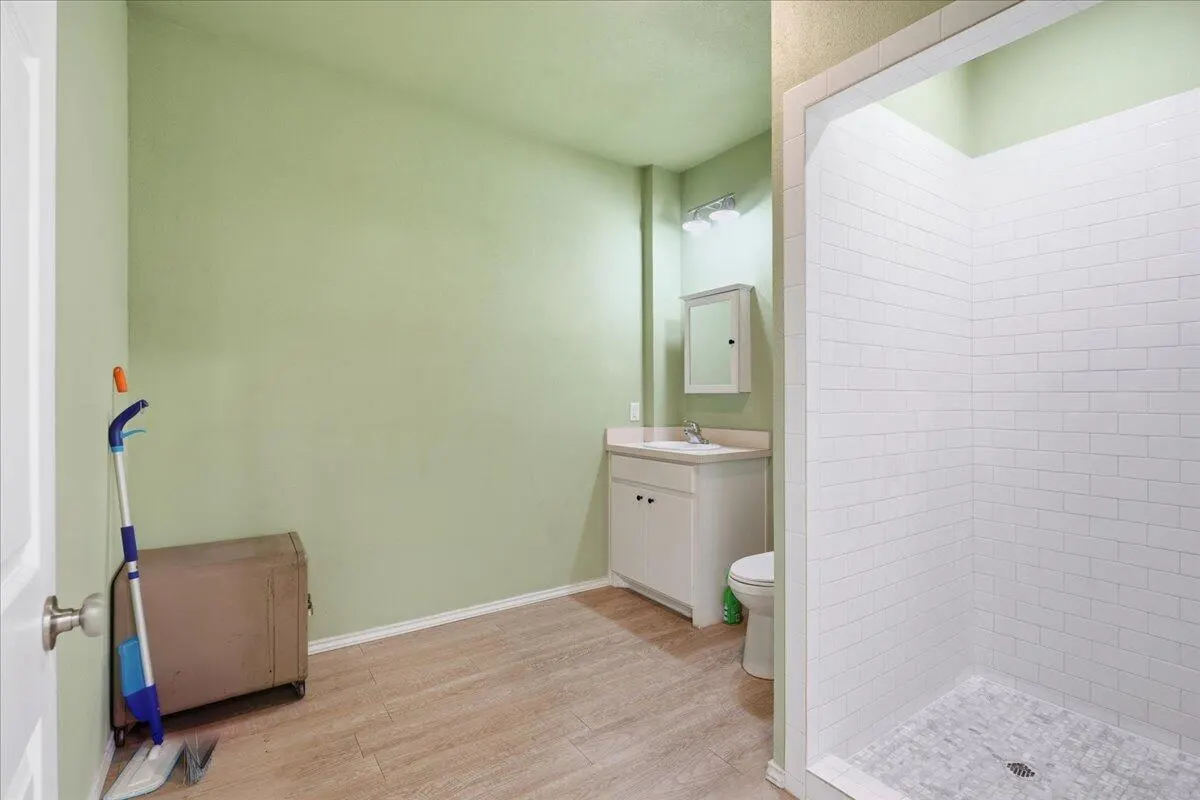 Photo 17 — 3118 E Slaton Road, Lubbock, TX 79404