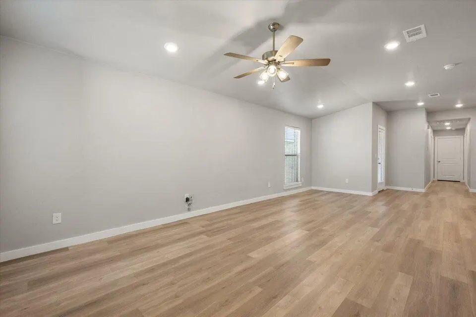 Photo 13 — 2006 Corpus Avenue Unit B, Wolfforth, TX 79382