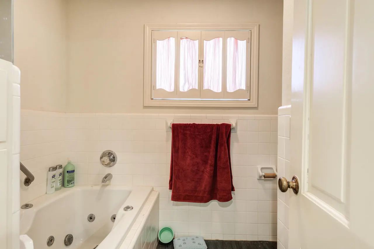Photo 12 — 1701 N 7th Street, Tahoka, TX 79373