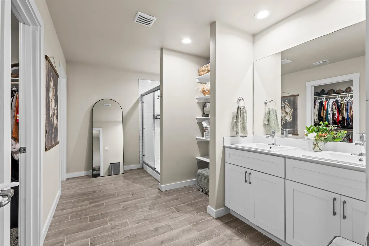 Photo 12 — 2910 135th Street, Lubbock, TX 79423
