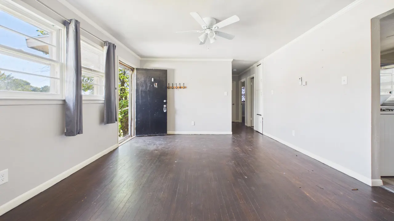 Photo 5 — 4603 42nd Street, Lubbock, TX 79414