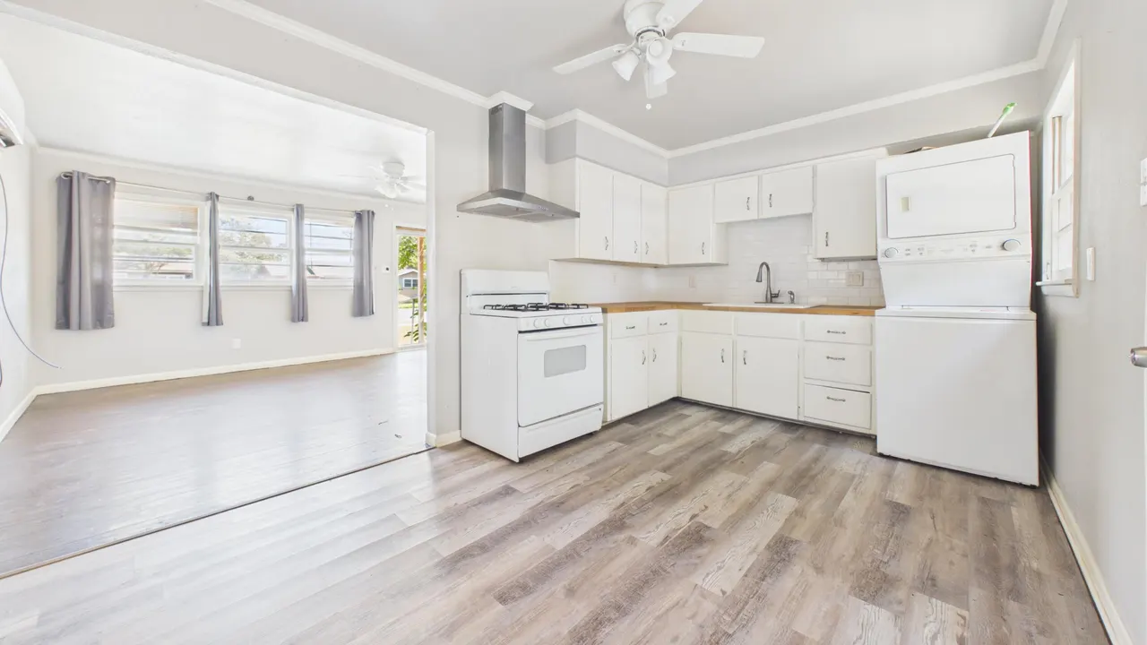 Photo 8 — 4603 42nd Street, Lubbock, TX 79414