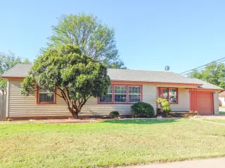 Sold home at 500 E 12th Street