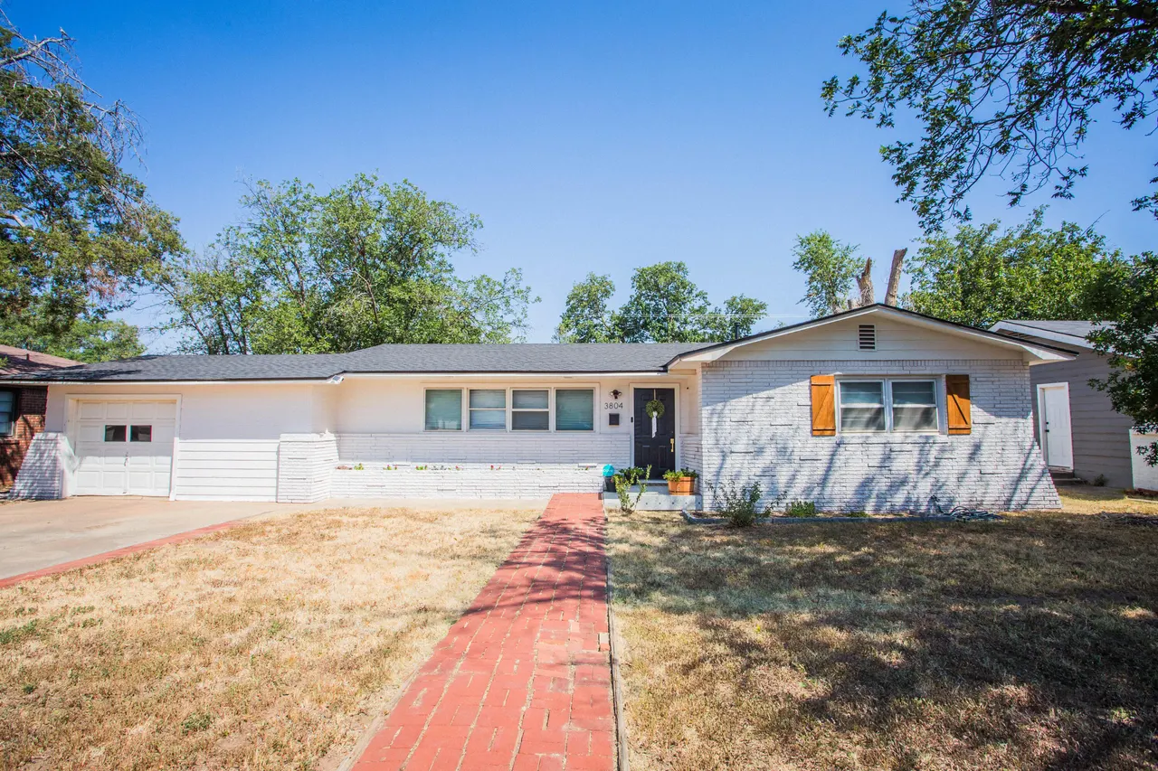 Photo 2 — 3804 38th Street, Lubbock, TX 79413