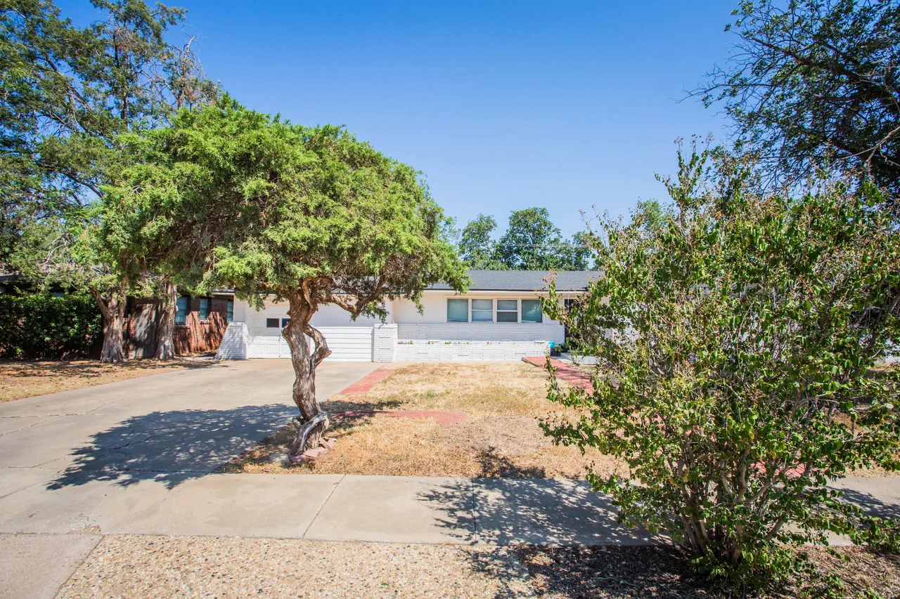Photo 5 — 3804 38th Street, Lubbock, TX 79413