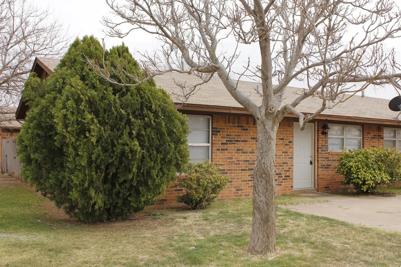 Photo 11 — 6513 21st Street A, Lubbock, TX 79407