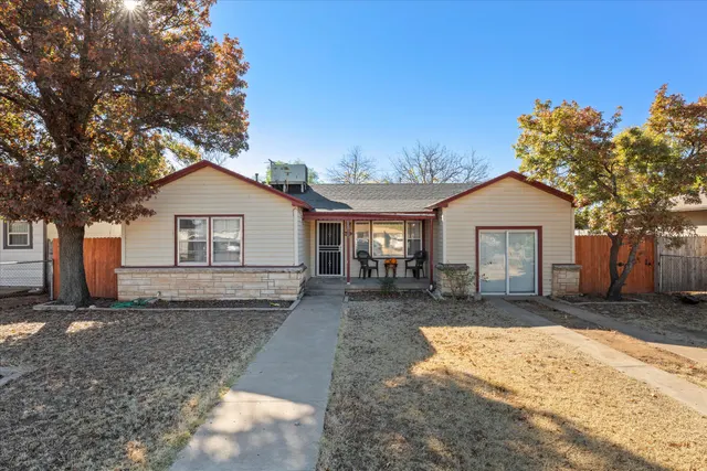 Front exterior — 1915 37th Street, Lubbock, TX 79412