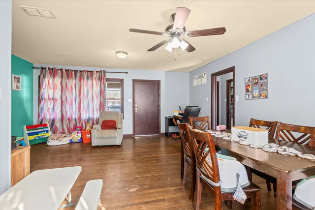 Photo 6 — 1915 37th Street, Lubbock, TX 79412