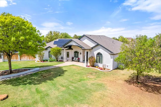 Photo 3 — 5714 156th Street, Lubbock, TX 79424