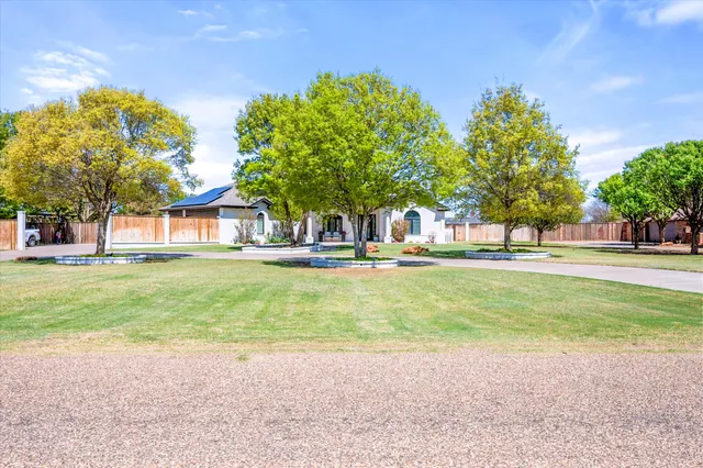 Photo 4 — 5714 156th Street, Lubbock, TX 79424