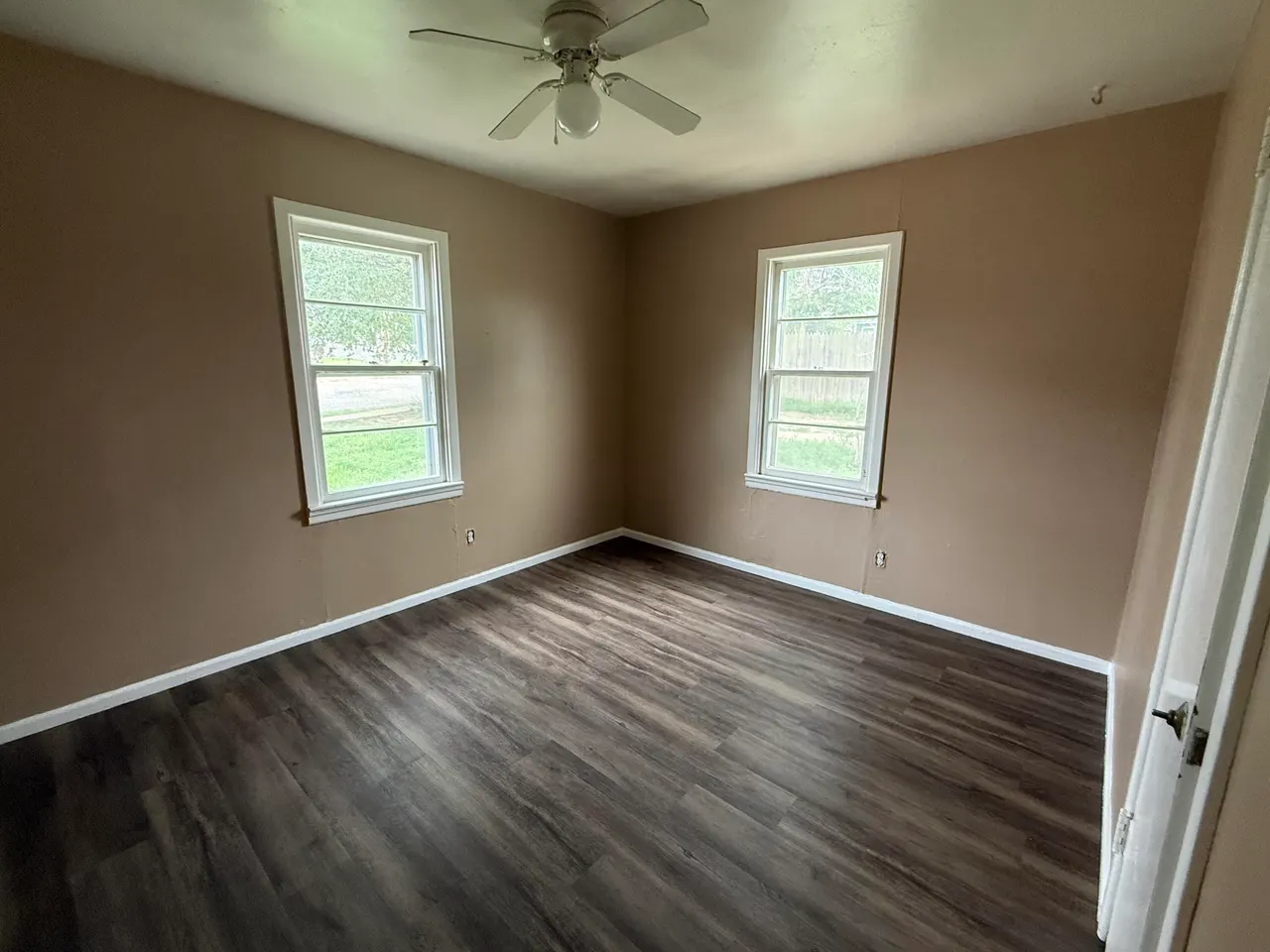 Photo 5 — 1514 Avenue F, Levelland, TX 79336