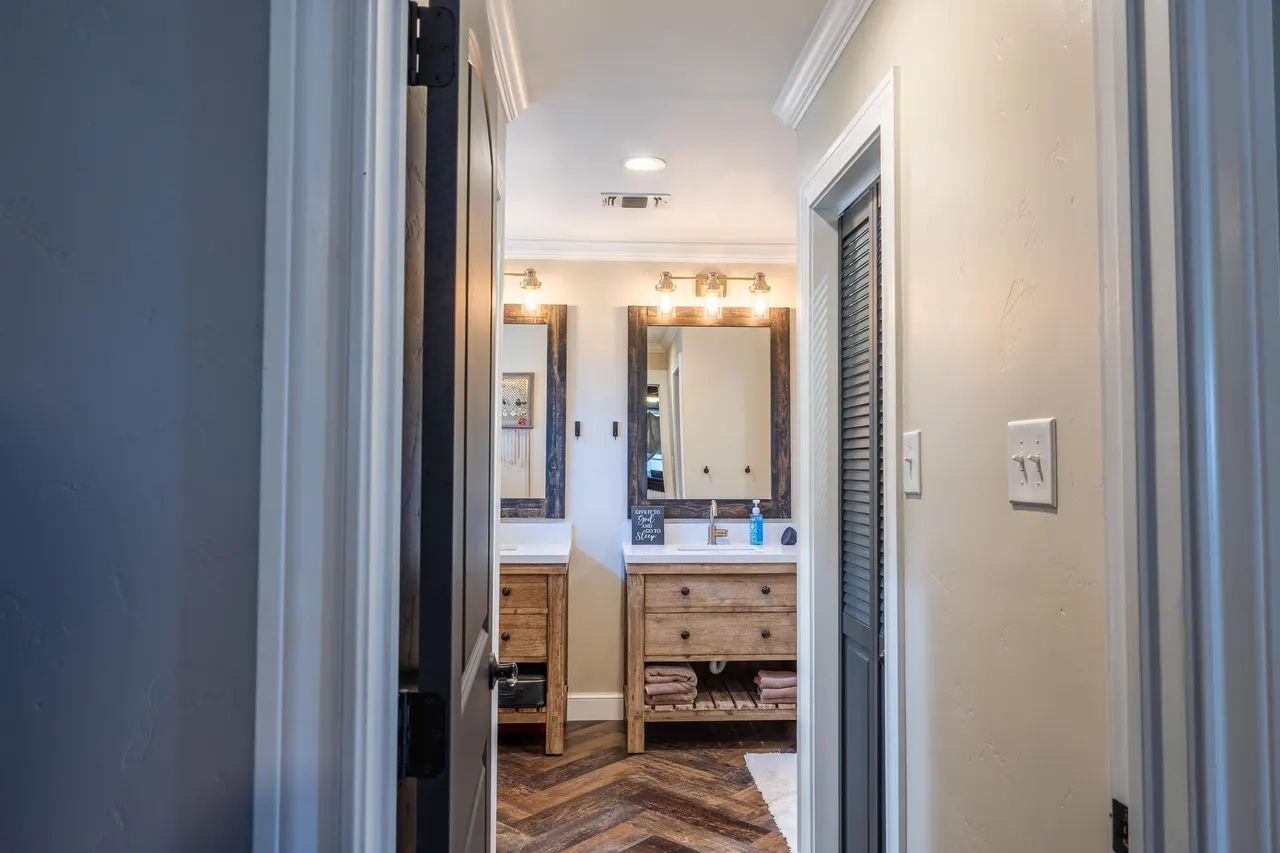Photo 12 — 604 Ave J, Olton, TX 79064