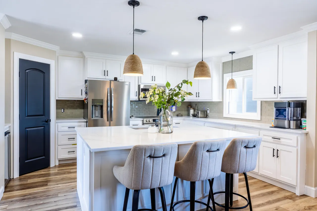 Photo 4 — 604 Ave J, Olton, TX 79064