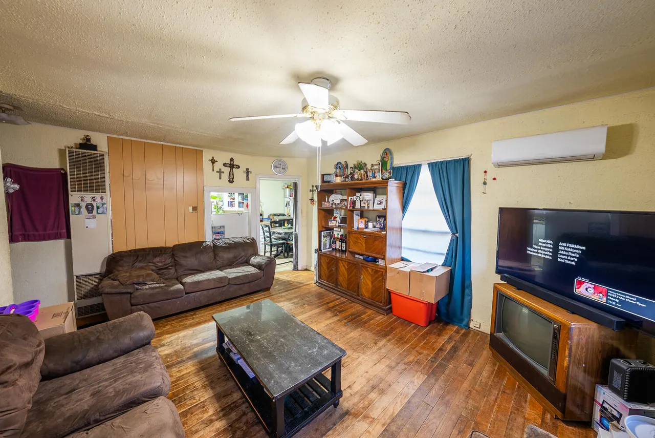 Photo 2 — 711 30th Street, Lubbock, TX 79404
