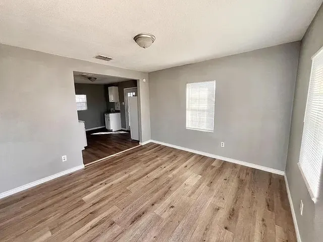 Photo 3 — 2602 Bates Street, Lubbock, TX 79415