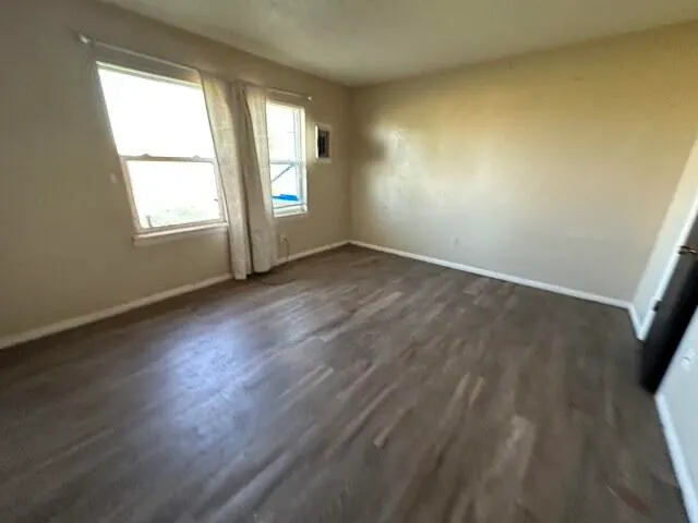 Photo 5 — 100 Pecos Place, Plainview, TX 79072