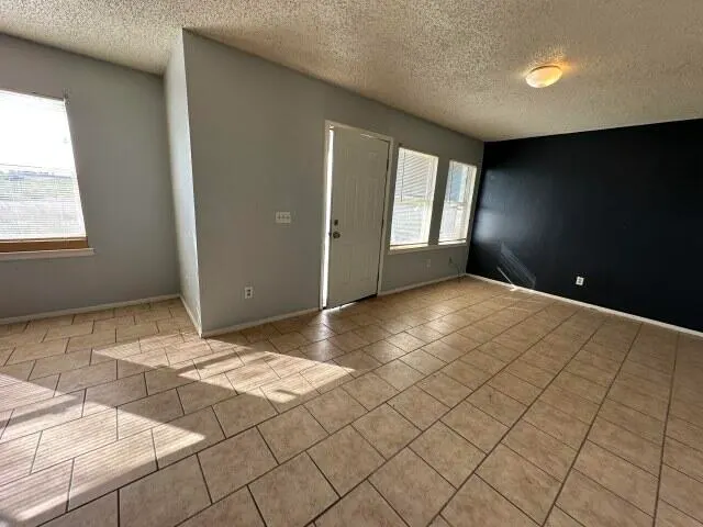 Photo 6 — 100 Pecos Place, Plainview, TX 79072