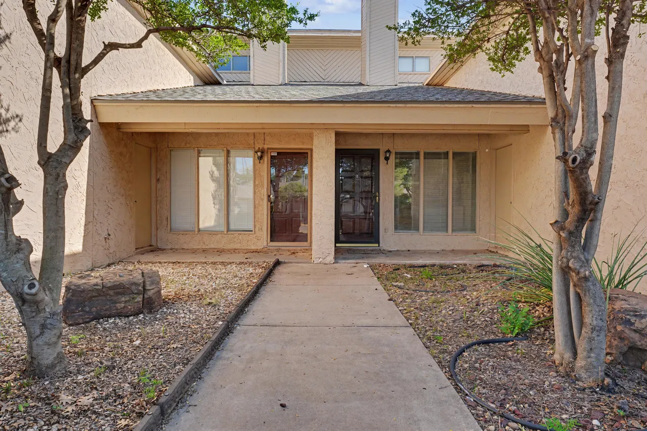 Photo 2 — 3309 74th Street B, Lubbock, TX 79423