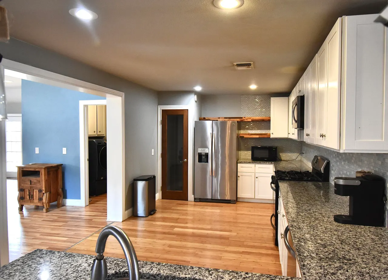 Photo 21 — 1209 8th Street, Shallowater, TX 79363