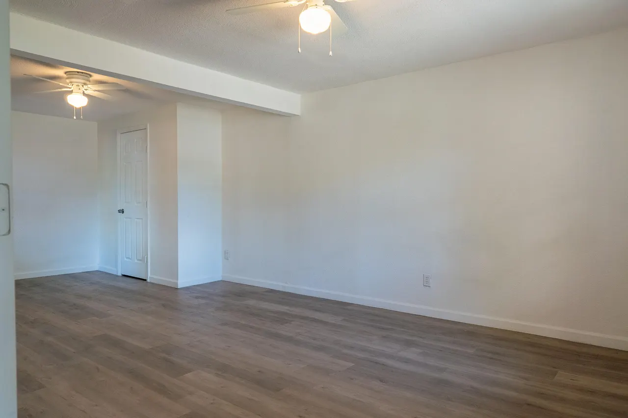 Photo 14 — 2105 48th Street, Lubbock, TX 79412