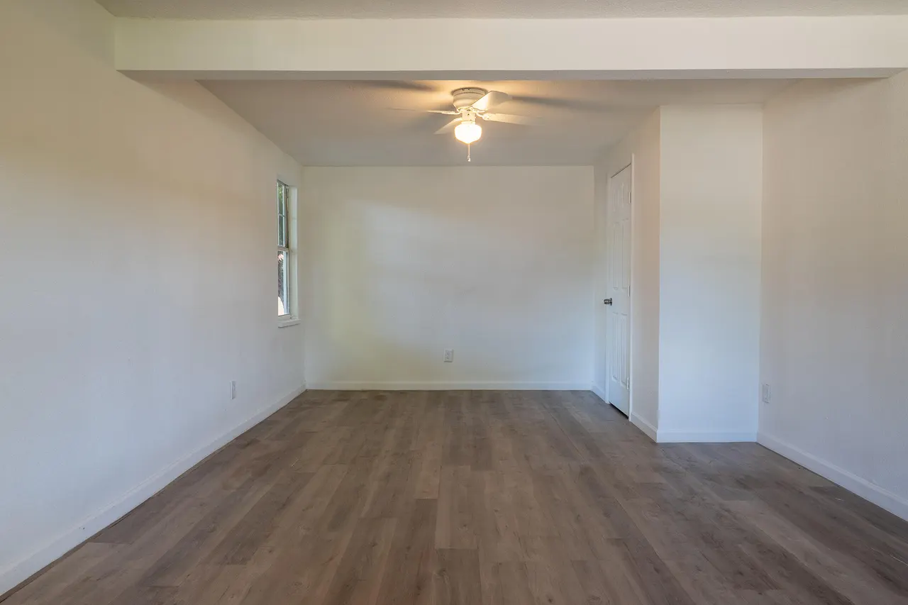 Photo 15 — 2105 48th Street, Lubbock, TX 79412