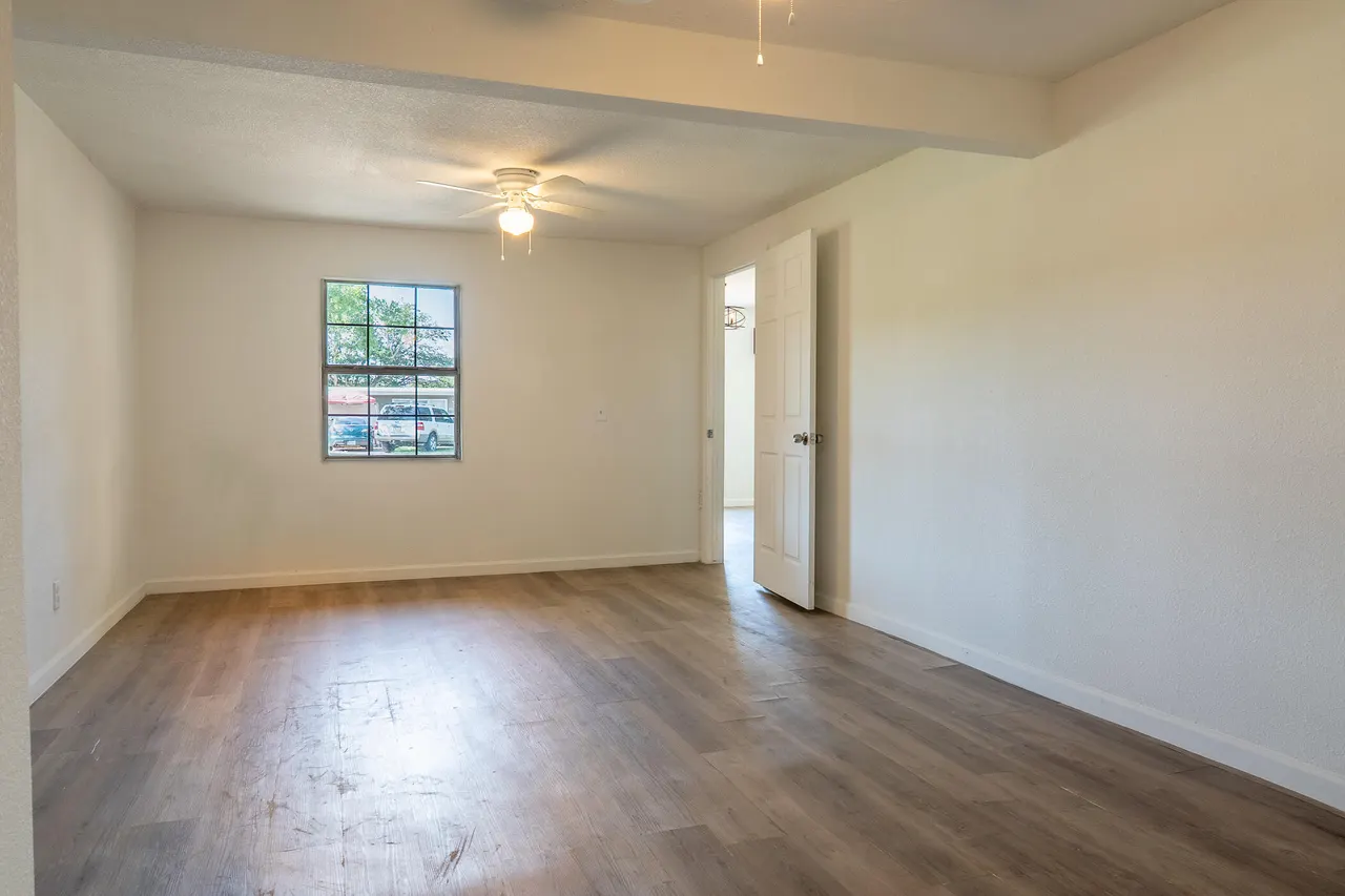 Photo 16 — 2105 48th Street, Lubbock, TX 79412
