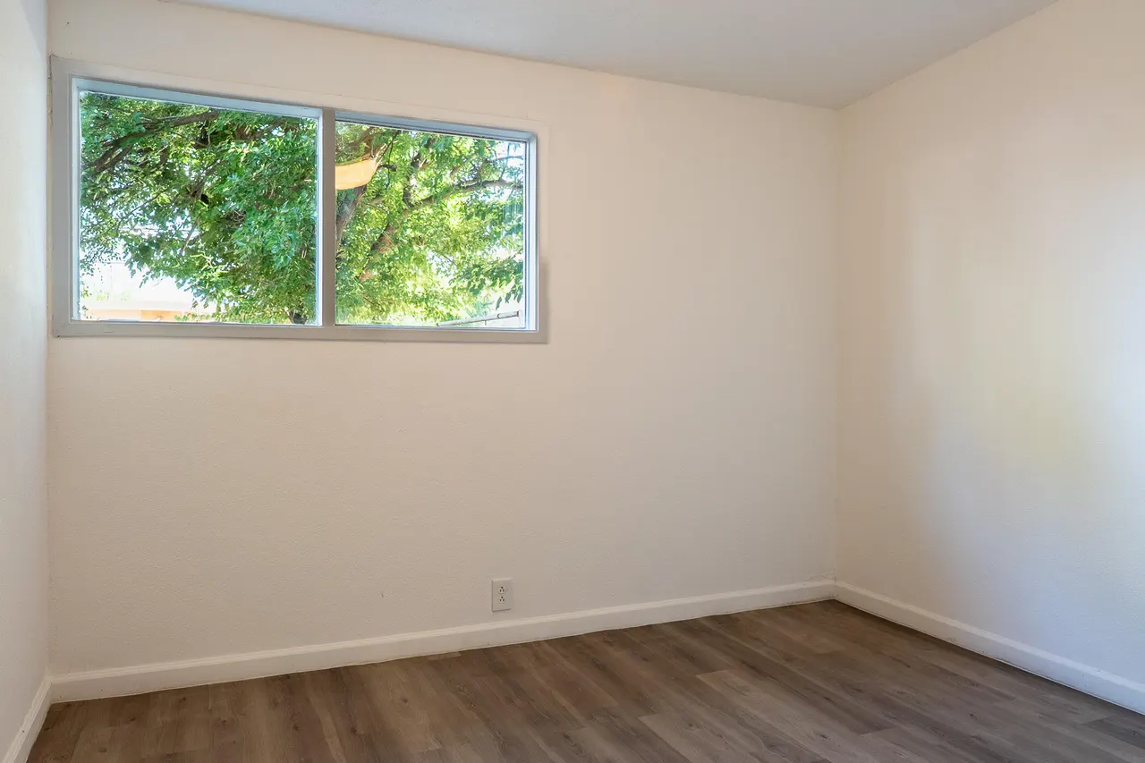 Photo 17 — 2105 48th Street, Lubbock, TX 79412
