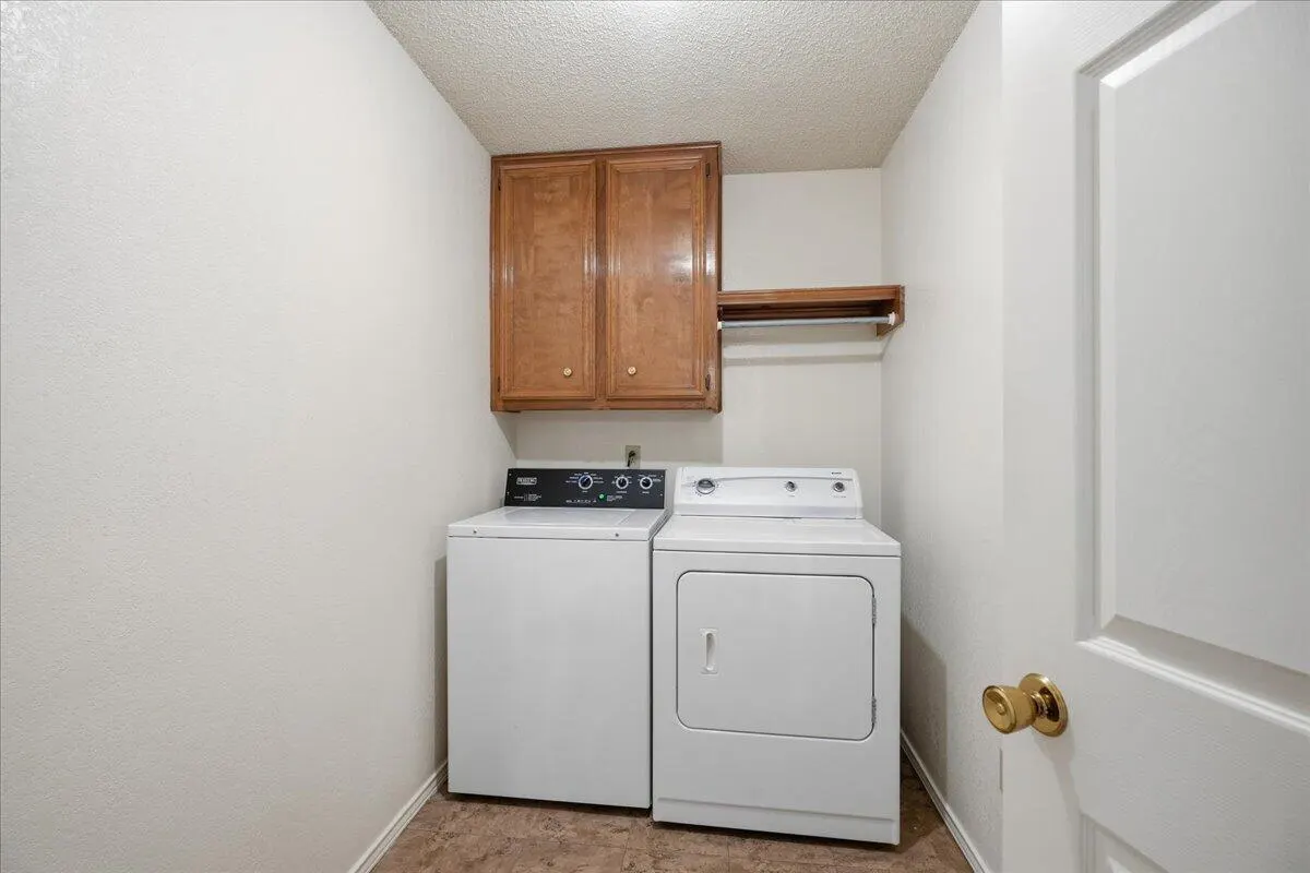 Photo 9 — 2102 78th Street, Lubbock, TX 79423