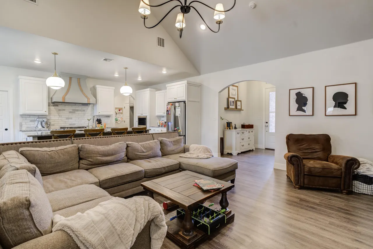 Photo 9 — 5719 119th Street, Lubbock, TX 79424