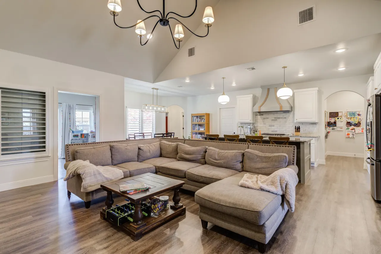 Photo 12 — 5719 119th Street, Lubbock, TX 79424