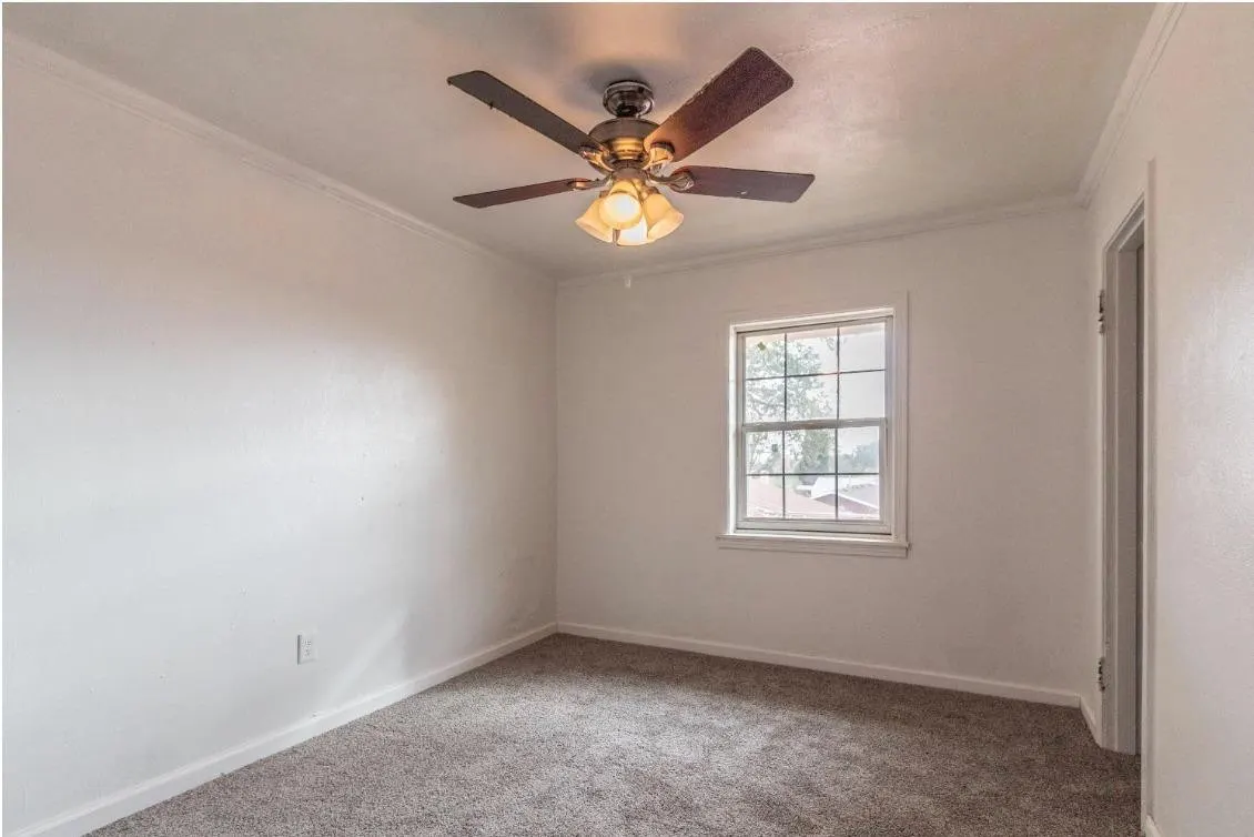 Photo 6 — 2310 Date Avenue, Lubbock, TX 79404