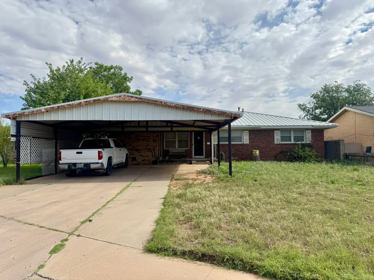 Photo 2 — 811 E 4th Street, Denver City, TX 79323