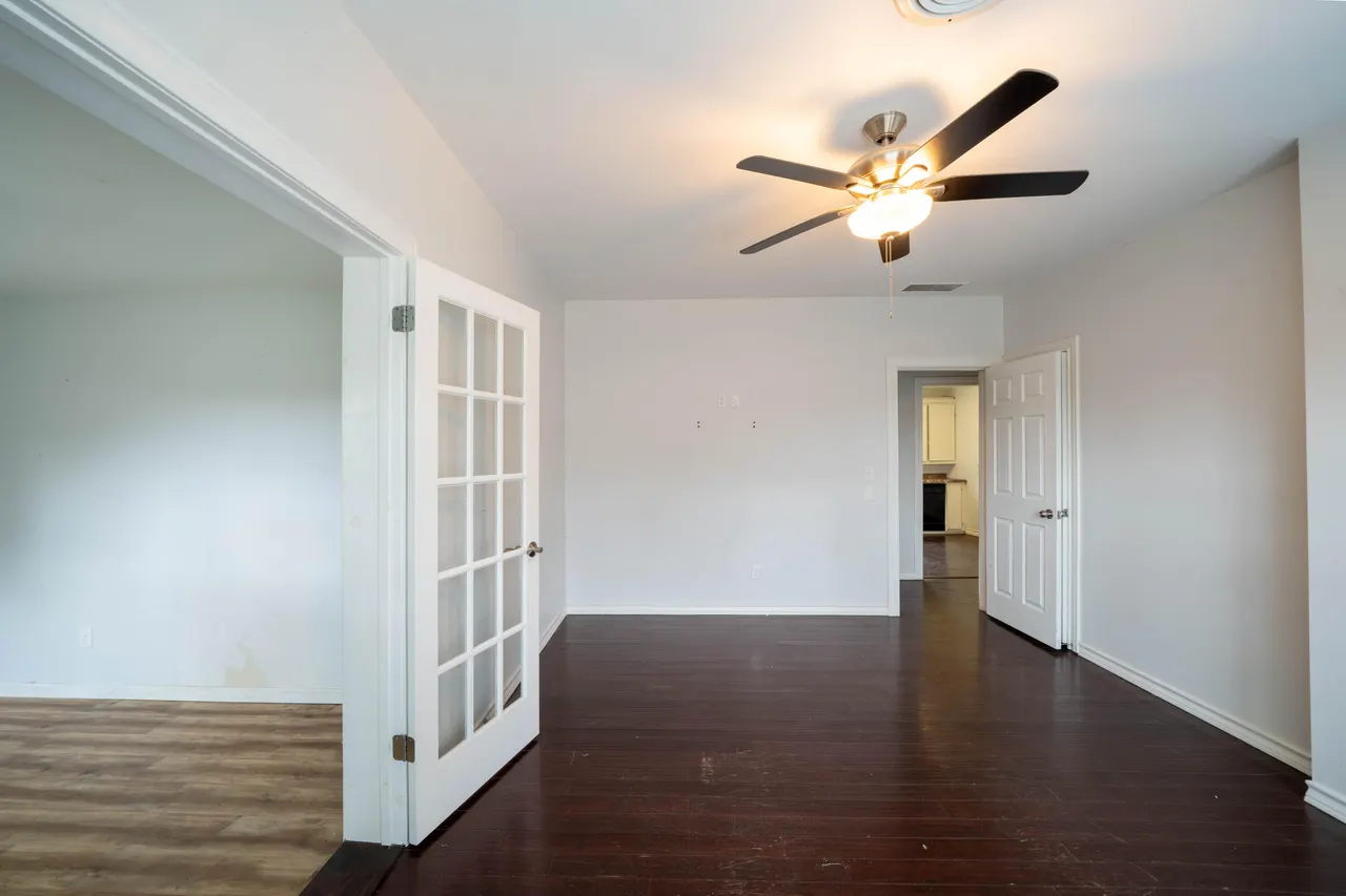Photo 27 — 2409 20th Street, Lubbock, TX 79411