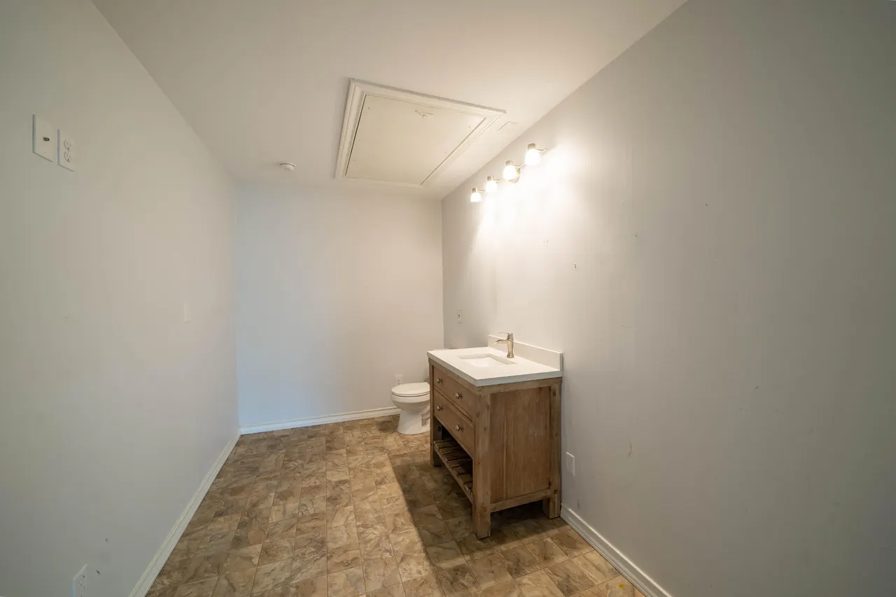 Photo 33 — 2409 20th Street, Lubbock, TX 79411