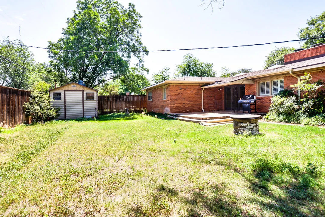 Photo 16 — 3720 27th Street, Lubbock, TX 79410