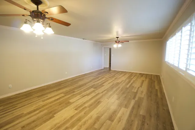 Photo 7 — 3720 27th Street, Lubbock, TX 79410