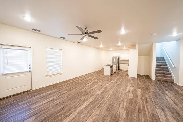 Photo 3 — 6908 20th Street, Lubbock, TX 79407