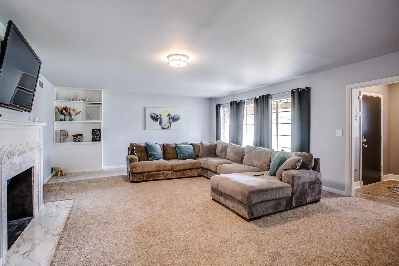 Photo 3 — 1721 28th Street, Lubbock, TX 79411