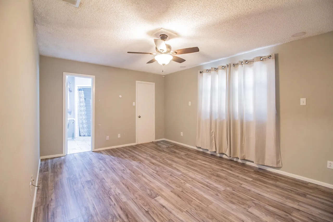 Photo 13 — 4709 59th Street, Lubbock, TX 79414