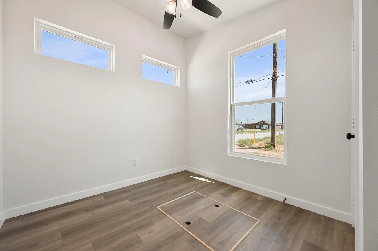 Photo 18 — 214 Fig Avenue, Lubbock, TX 79403